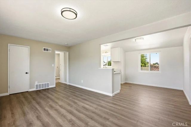 548 W Montrose, Hemet, CA 92543