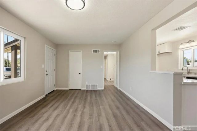 548 W Montrose, Hemet, CA 92543