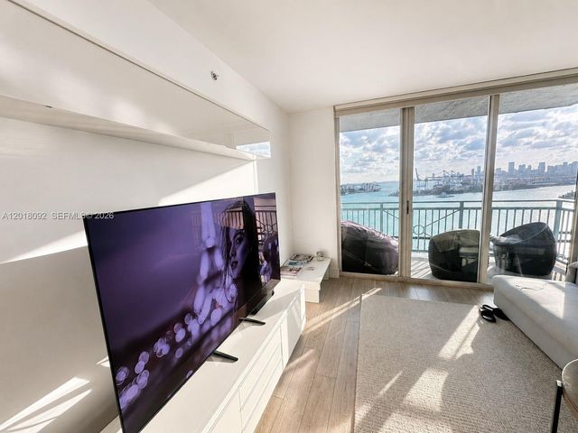 90 Alton Rd 1804, Miami Beach, FL 33139