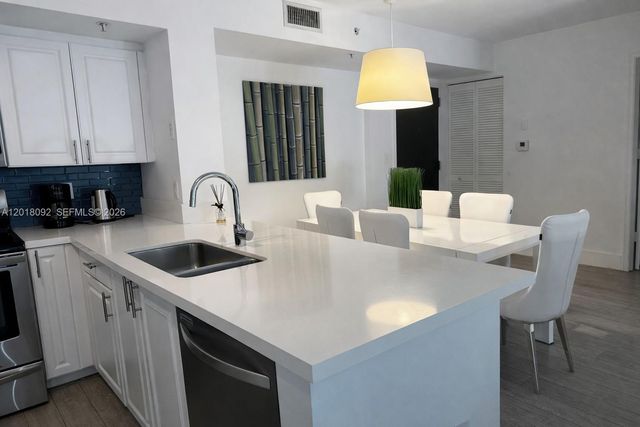90 Alton Rd 1804, Miami Beach, FL 33139