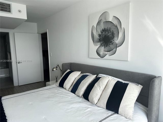 90 Alton Rd 1804, Miami Beach, FL 33139