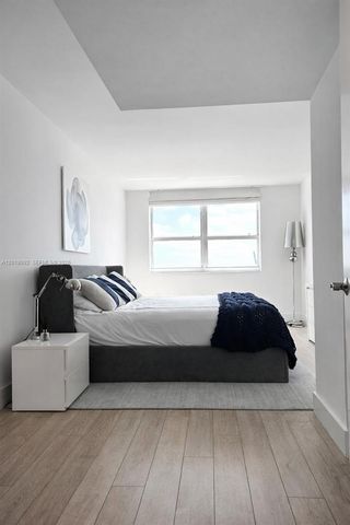 90 Alton Rd 1804, Miami Beach, FL 33139