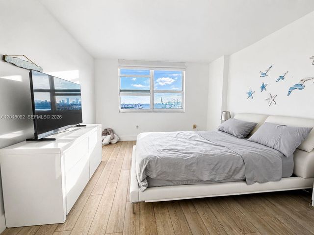90 Alton Rd 1804, Miami Beach, FL 33139