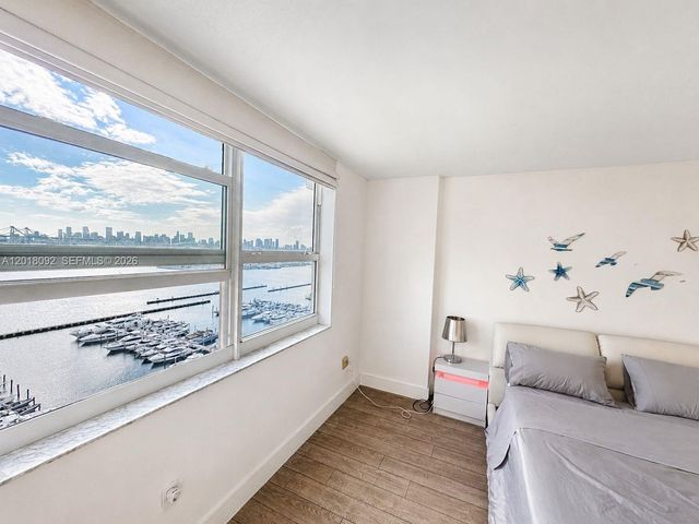90 Alton Rd 1804, Miami Beach, FL 33139