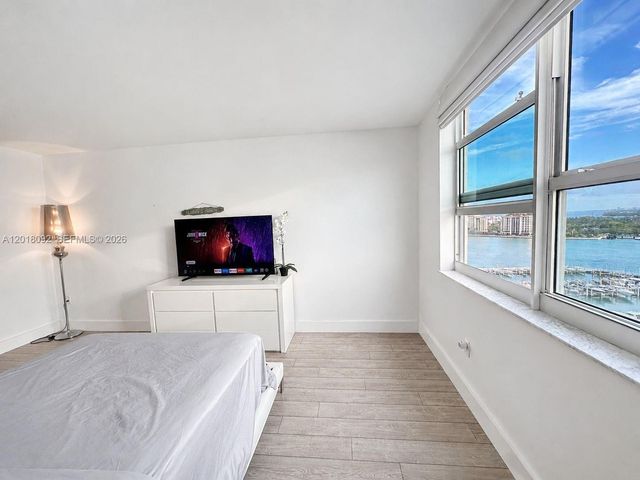 90 Alton Rd 1804, Miami Beach, FL 33139