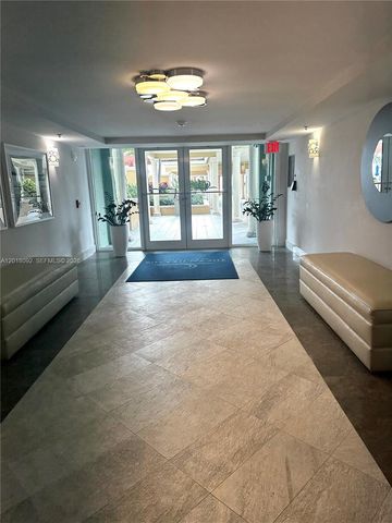 90 Alton Rd 1804, Miami Beach, FL 33139