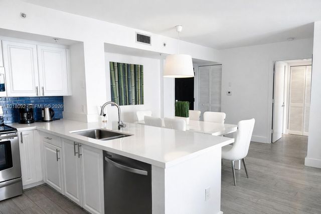 90 Alton Rd 1804, Miami Beach, FL 33139