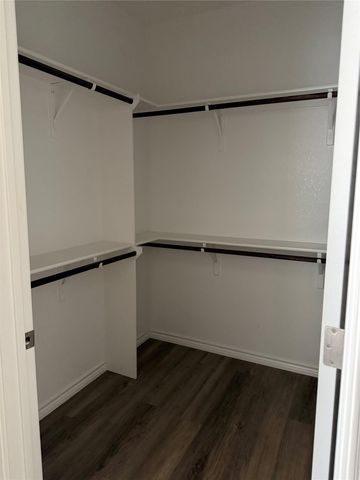 510 Whirlaway DR A, Jarrell, TX 76537