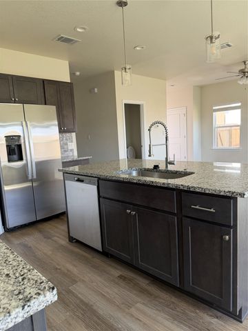 510 Whirlaway DR A, Jarrell, TX 76537