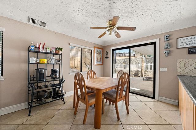 8433 Tamarind, Riverside, CA 92509