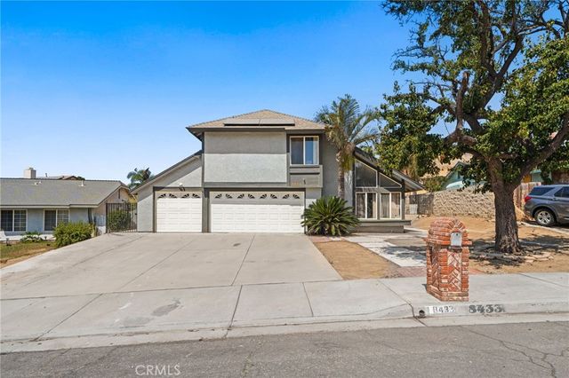 8433 Tamarind, Riverside, CA 92509