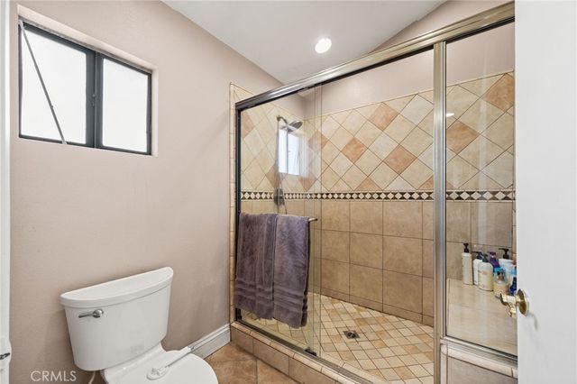 8433 Tamarind, Riverside, CA 92509
