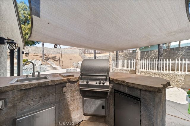 8433 Tamarind, Riverside, CA 92509