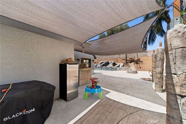 8433 Tamarind, Riverside, CA 92509