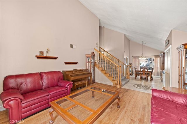 8433 Tamarind, Riverside, CA 92509