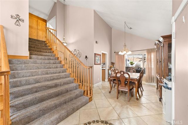 8433 Tamarind, Riverside, CA 92509