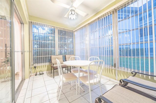 4701 NW 34th St 401, Lauderdale Lakes, FL 33319