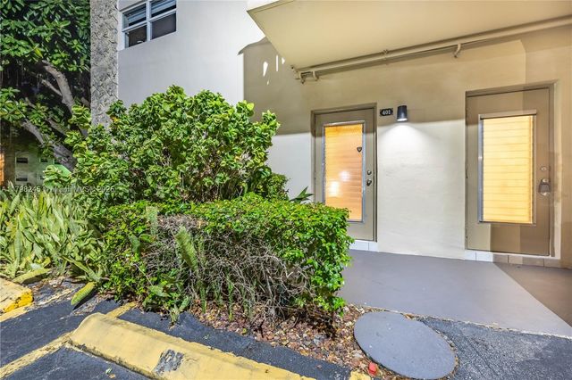 4701 NW 34th St 401, Lauderdale Lakes, FL 33319