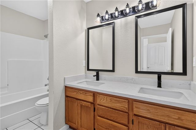 765 Hackberry, Springdale, AR 72762