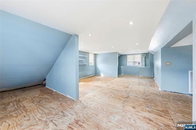 17-19 Porter Avenue, Newark, NJ 07112