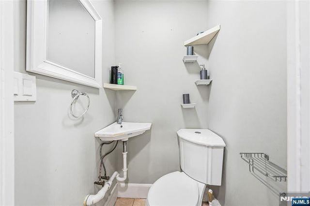 17-19 Porter Avenue, Newark, NJ 07112