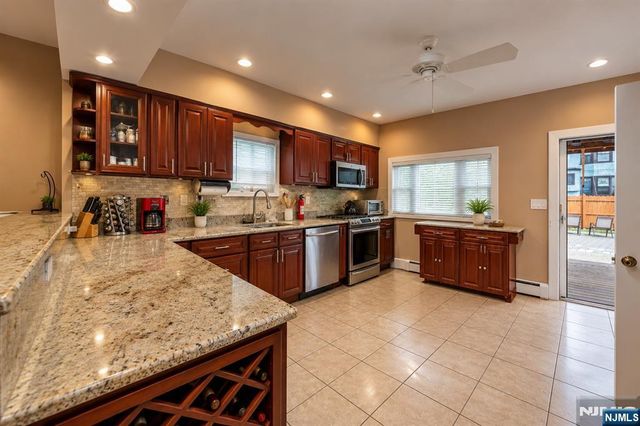 17-19 Porter Avenue, Newark, NJ 07112