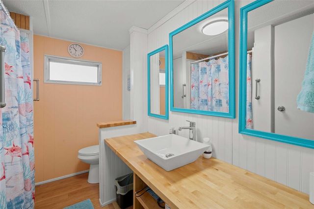 37229 SANDRA AVENUE, Zephyrhills, FL 33542