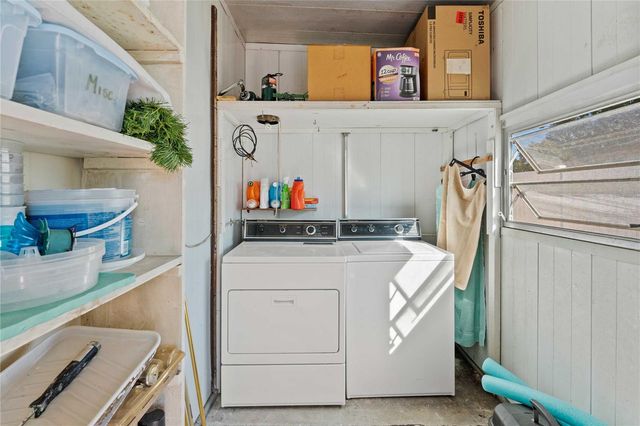 37229 SANDRA AVENUE, Zephyrhills, FL 33542