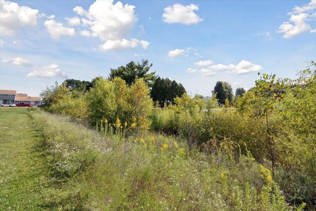 2610 Liberty Lane, Janesville, WI 53545