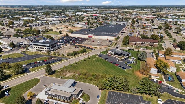 2610 Liberty Lane, Janesville, WI 53545