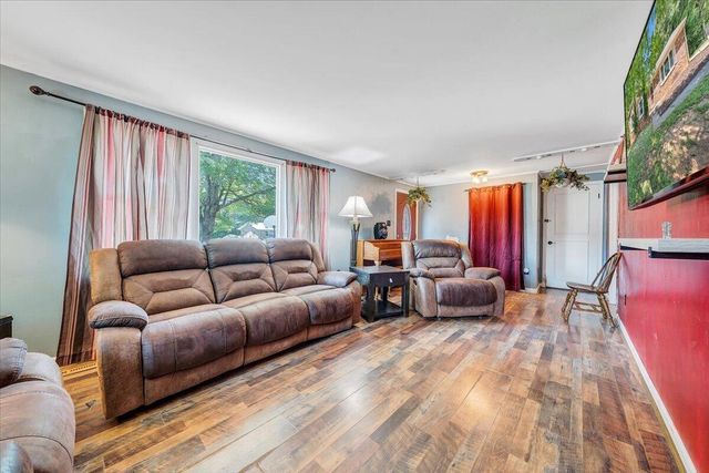 390 Rakes RD, Rocky Mount, VA 24151