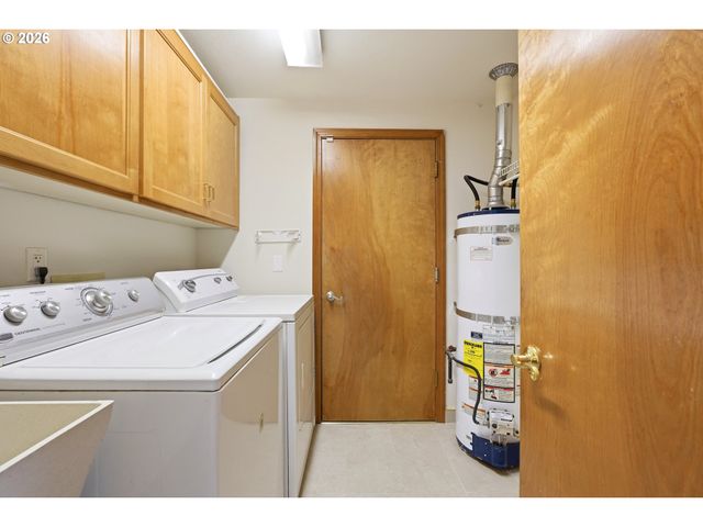 2332 Ne 158TH Ave, Portland, OR 97230