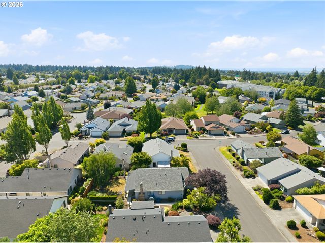 2332 Ne 158TH Ave, Portland, OR 97230