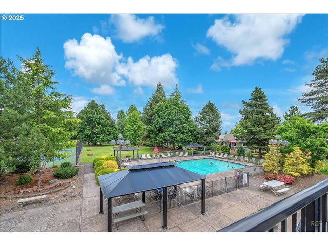 2332 Ne 158TH Ave, Portland, OR 97230