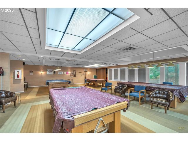 2332 Ne 158TH Ave, Portland, OR 97230