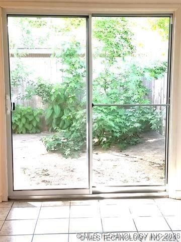 5628 S Newport Avenue 5628, Tulsa, OK 74105