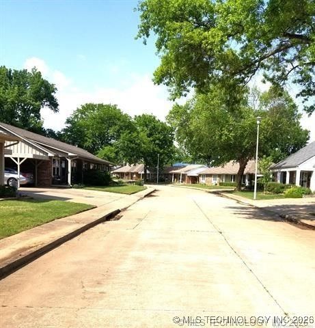 5628 S Newport Avenue 5628, Tulsa, OK 74105