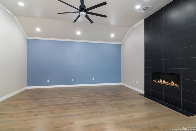 26 Fonthill, San Antonio, TX 78218