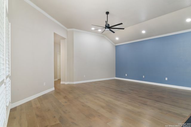 26 Fonthill, San Antonio, TX 78218