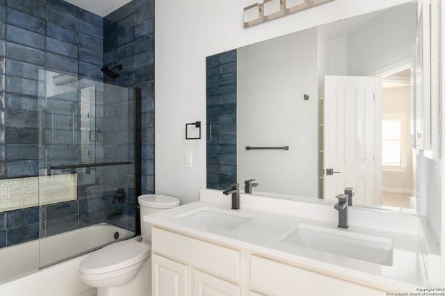 26 Fonthill, San Antonio, TX 78218