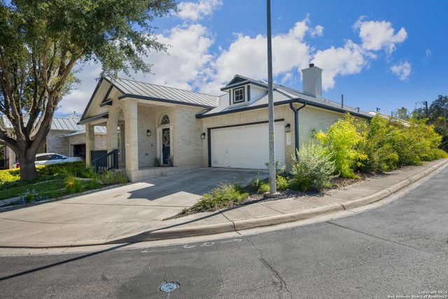 26 Fonthill, San Antonio, TX 78218