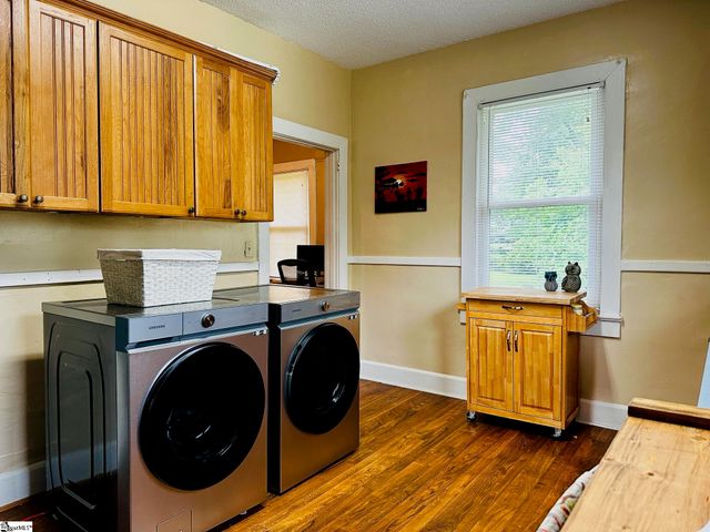 13 Lawrence Street, Lyman, SC 29365