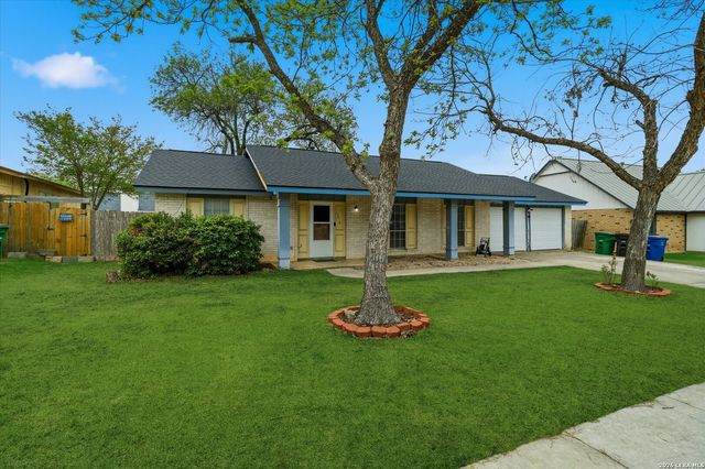 5818 Burgoyne St, San Antonio, TX 78233