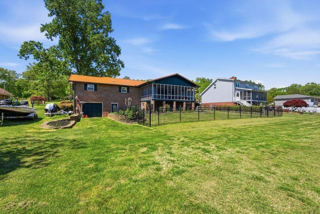 2051 Linwood Circle 19, Soddy Daisy, TN 37379