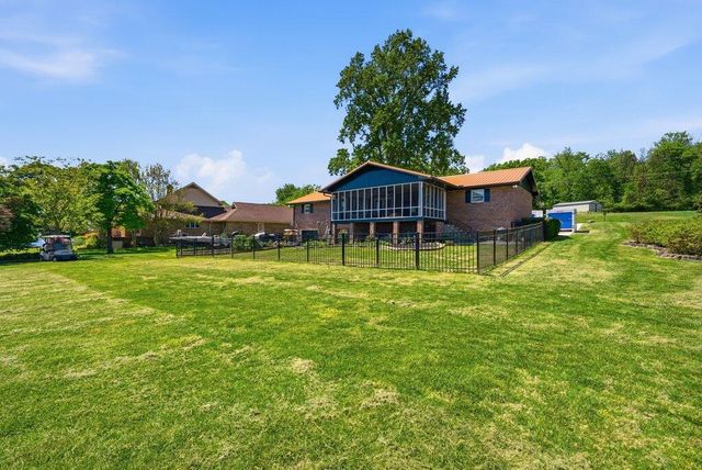 2051 Linwood Circle 19, Soddy Daisy, TN 37379