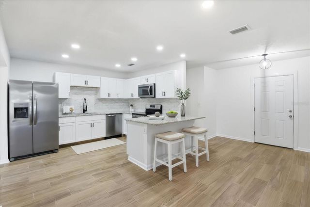 2587 W CACTI COURT, Citrus Springs, FL 34434