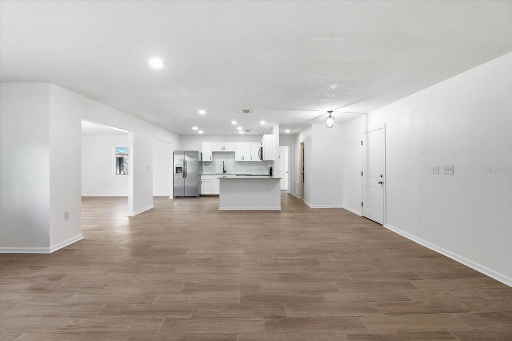 Image 10 of property listing at 2587 W CACTI COURT, Citrus Springs, FL 34434