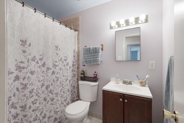 470 63rd Street NW, Albuquerque, NM 87105