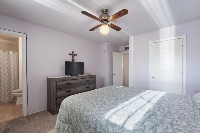 470 63rd Street NW, Albuquerque, NM 87105