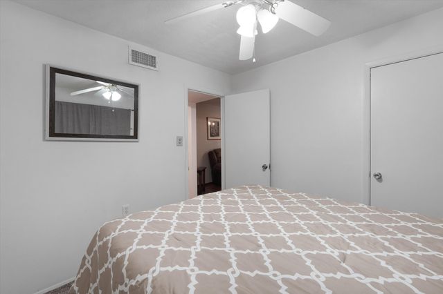 470 63rd Street NW, Albuquerque, NM 87105